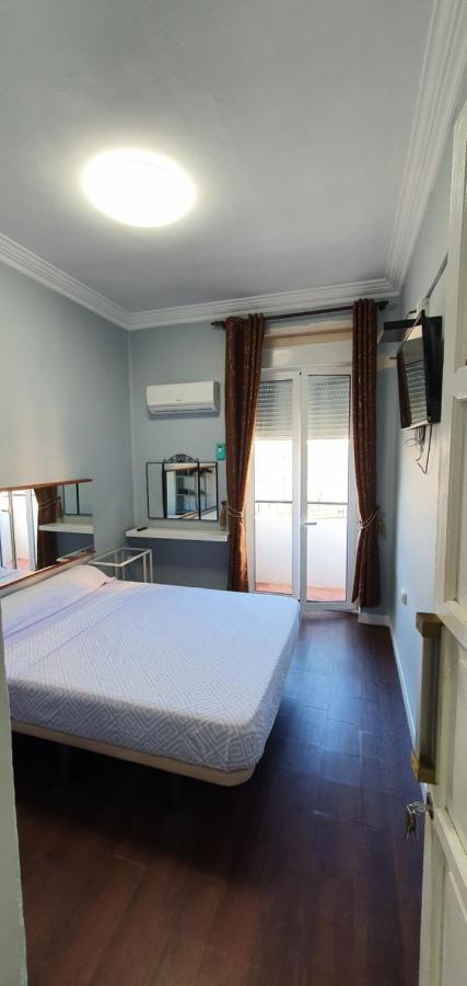 Habitacion Cerca Del Centro บาเลนเซีย ภายนอก รูปภาพ