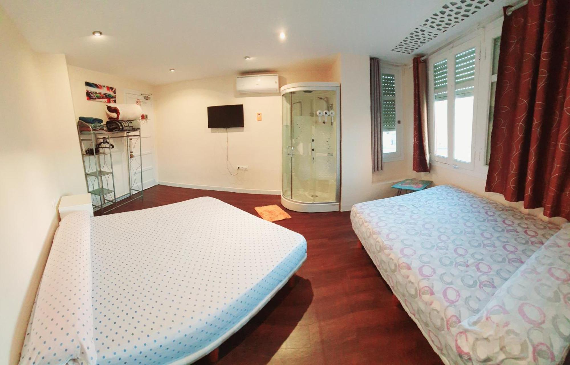 Habitacion Cerca Del Centro บาเลนเซีย ภายนอก รูปภาพ